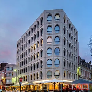 Western Premier Why 4* Lille