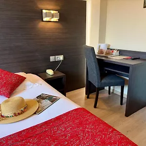 Le Cheval Blanc 3* Arles